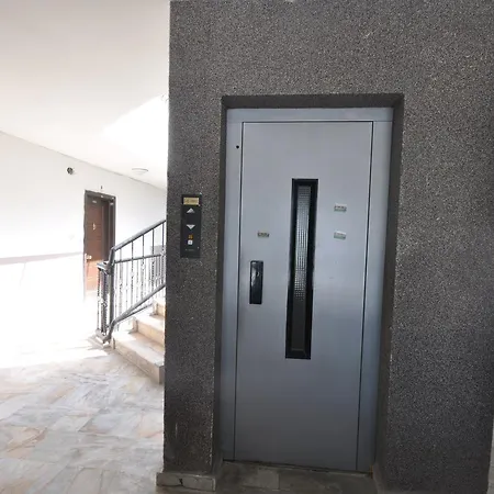 Apartment 2 Bedrooms Sea View